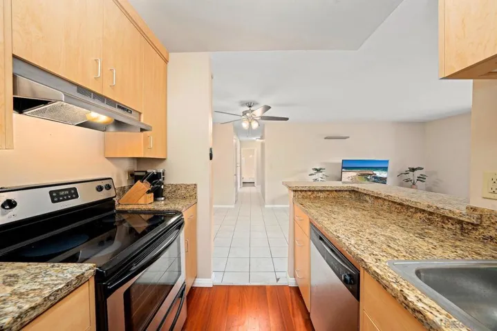 6470 Bell Bluff Ave, San Diego, California 92119