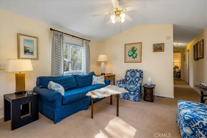 Guest living room