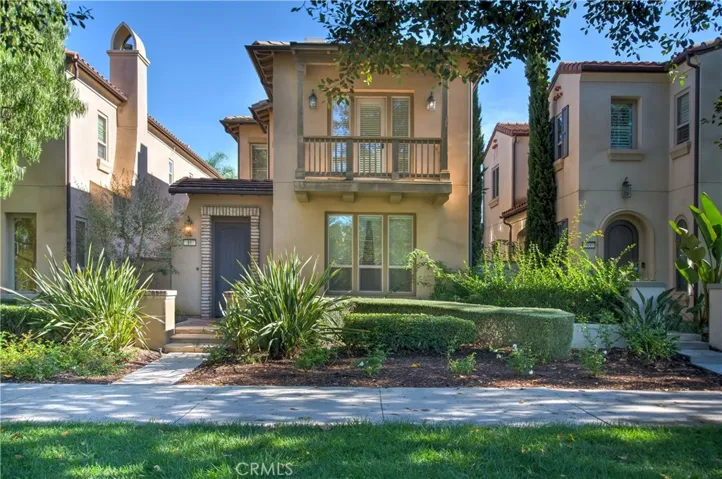 61 Regal, Irvine, California 92620