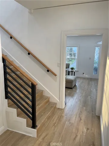 1174 S Victoria Avenue, Los Angeles, California 90019