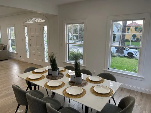 1174 S Victoria Avenue, Los Angeles, California 90019
