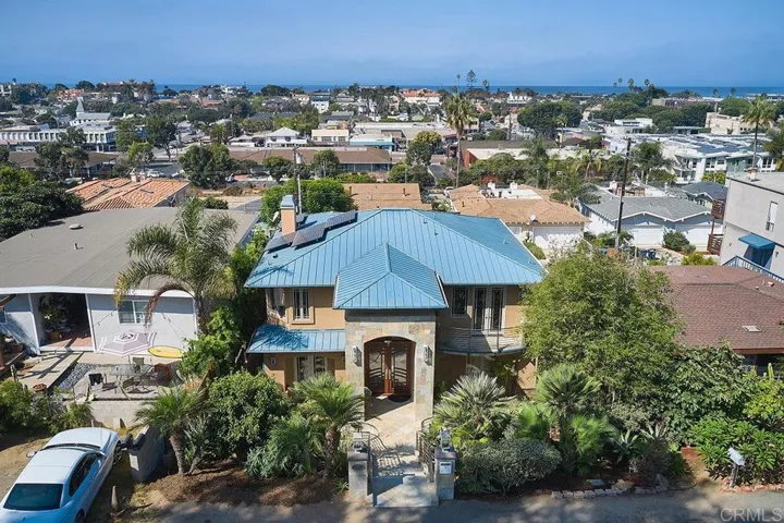 728 Dewitt Ave, Encinitas, California 92024