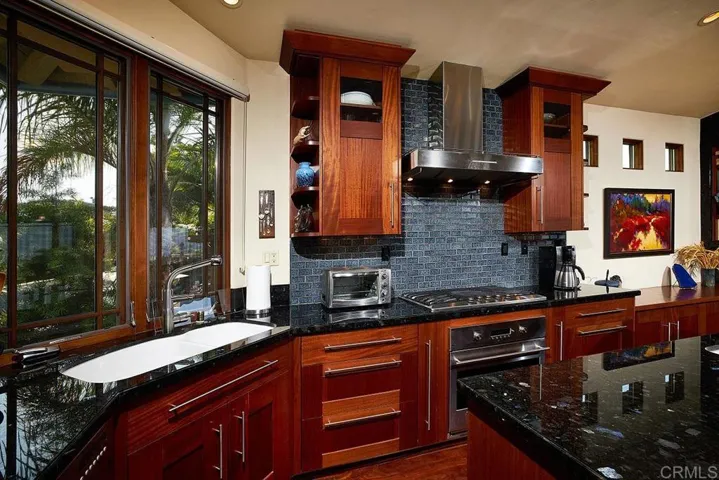 728 Dewitt Ave, Encinitas, California 92024