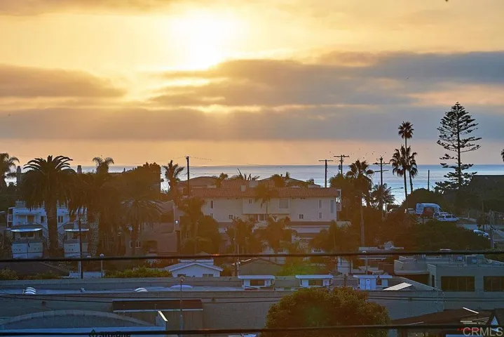 728 Dewitt Ave, Encinitas, California 92024