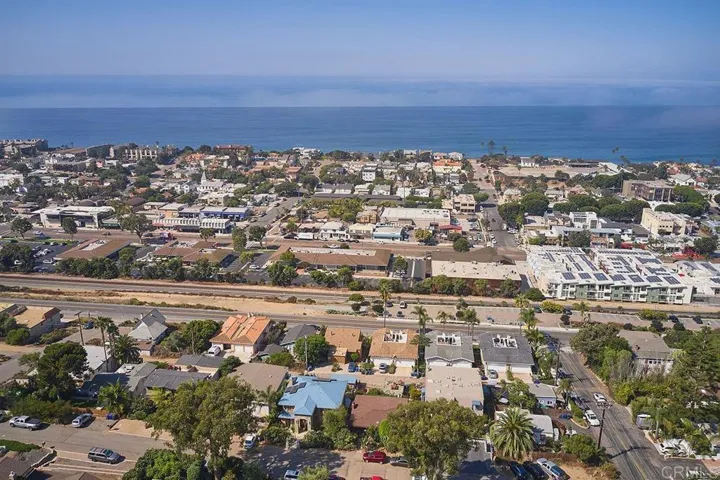 728 Dewitt Ave, Encinitas, California 92024