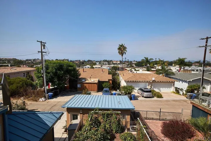 728 Dewitt Ave, Encinitas, California 92024