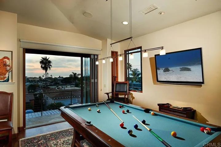 728 Dewitt Ave, Encinitas, California 92024