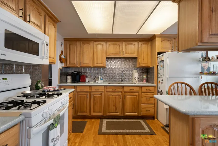13630 Regentview Avenue, Bellflower, California 90706