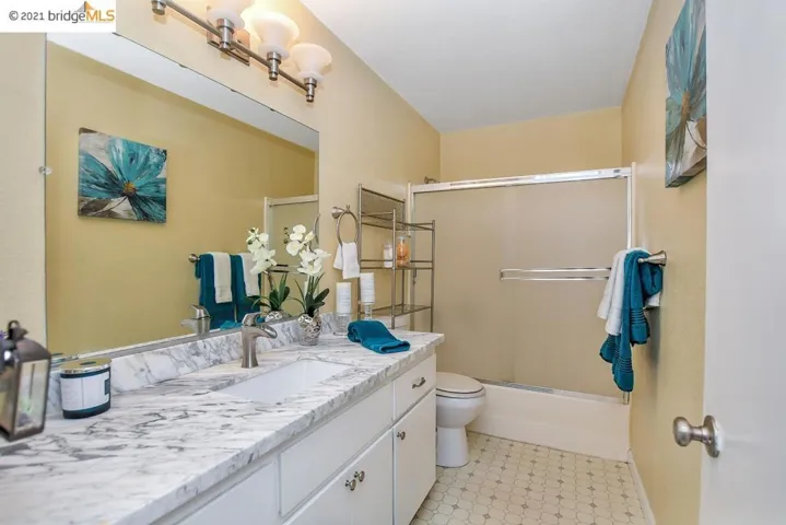 2701 Harvest Ln, Antioch, California 94531