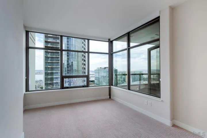 700 W E St 1803, San Diego, California 92101