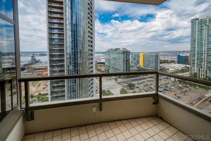 700 W E St 1803, San Diego, California 92101