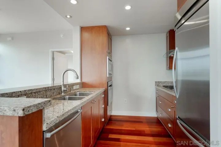 700 W E St 1803, San Diego, California 92101