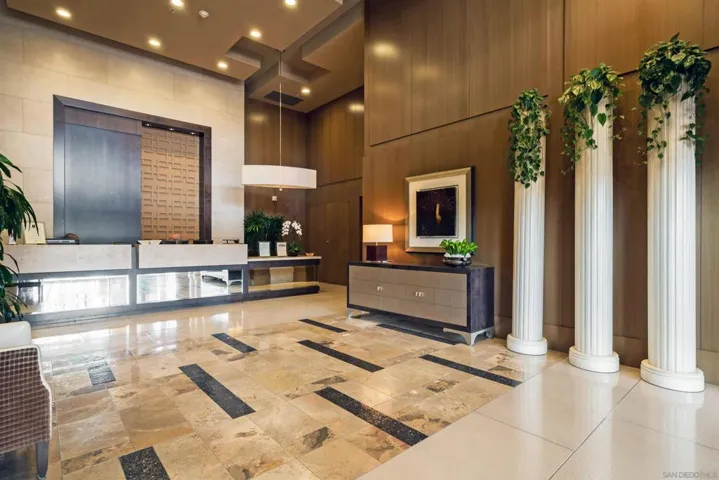 700 W E St 1803, San Diego, California 92101