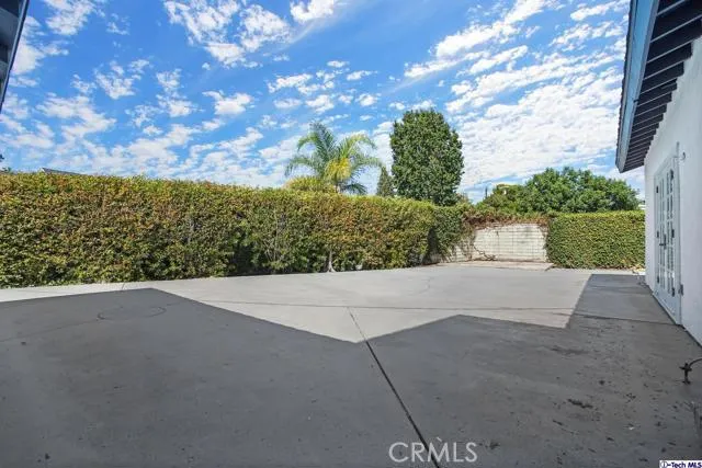 9253 Gerald Avenue, Northridge, California 91343