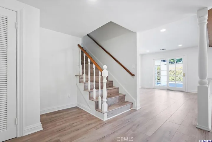 9253 Gerald Avenue, Northridge, California 91343