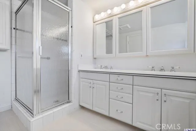 9253 Gerald Avenue, Northridge, California 91343