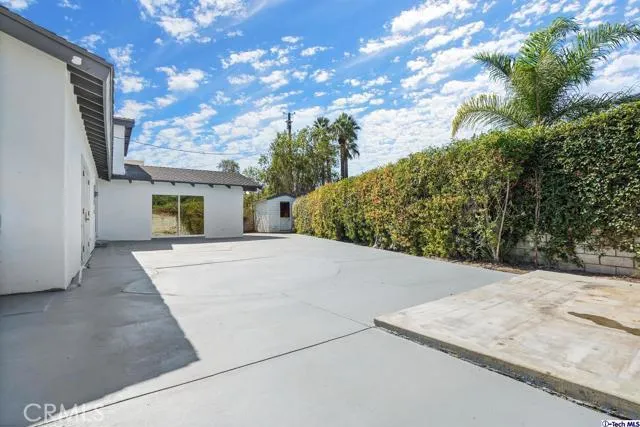 9253 Gerald Avenue, Northridge, California 91343