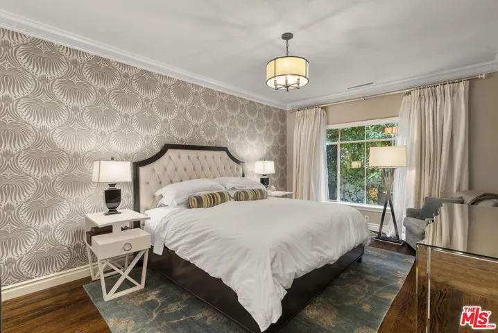 9601 Charleville Boulevard 12, Beverly Hills, California 90212