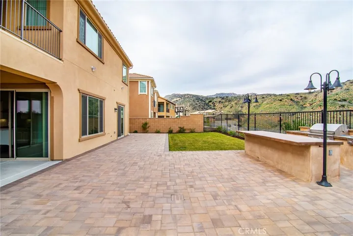 24365 W Stone Bend Lane, West Hills, California 91304