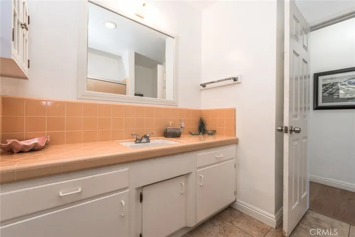 DOWNSTAIRS UNIT
