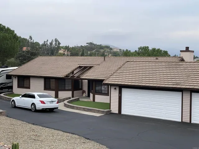 1710 Camino Del Sequan, Alpine, California 91901