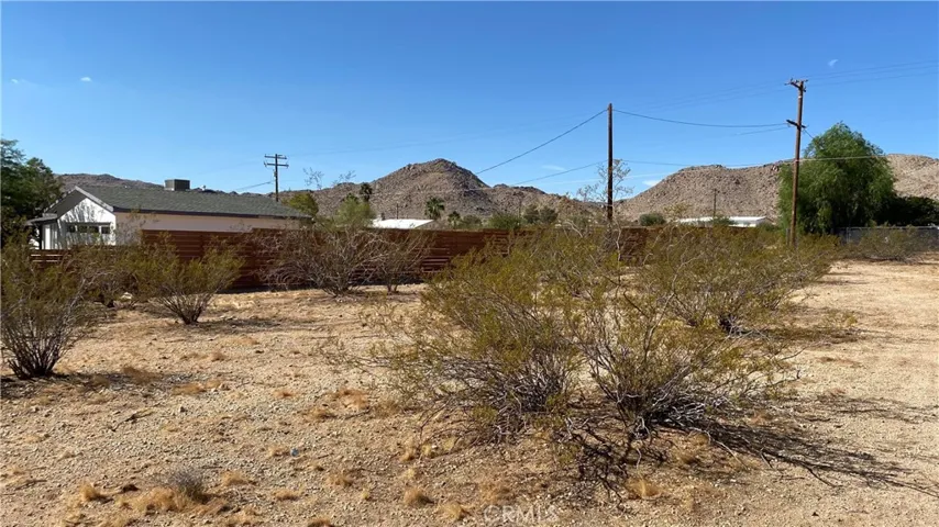 4738 Avenida La Candela, Joshua Tree, California 92252