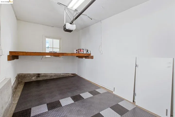 108 Moraga Ave, Piedmont, California 94611