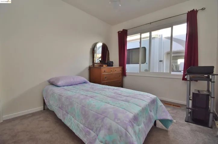 731 Lassen Street, Richmond, California 94805-1444