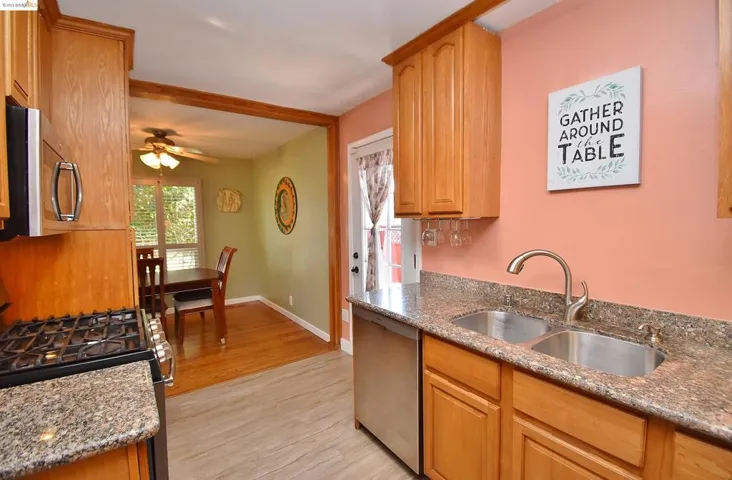 731 Lassen Street, Richmond, California 94805-1444