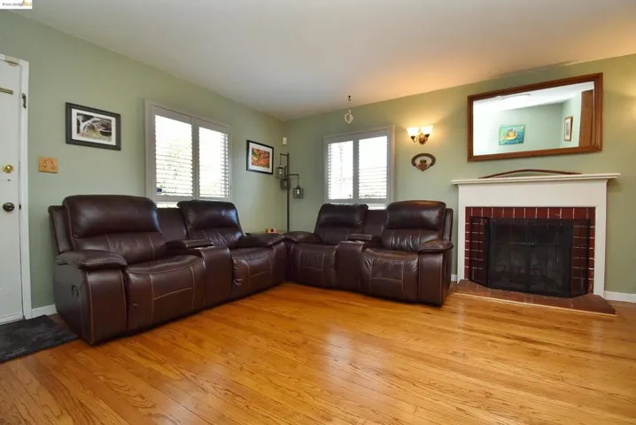 731 Lassen Street, Richmond, California 94805-1444