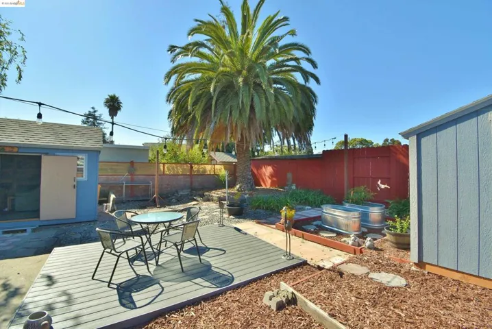 731 Lassen Street, Richmond, California 94805-1444