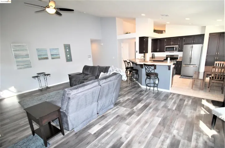 219 Tudor Ct, Oakley, California 94561