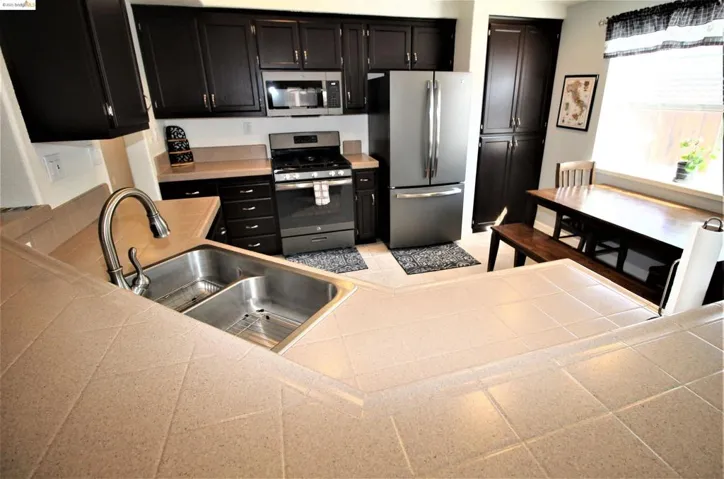 219 Tudor Ct, Oakley, California 94561