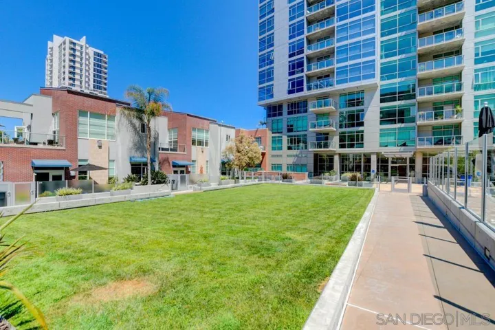 800 The Mark Ln 1109, San Diego, California 92101