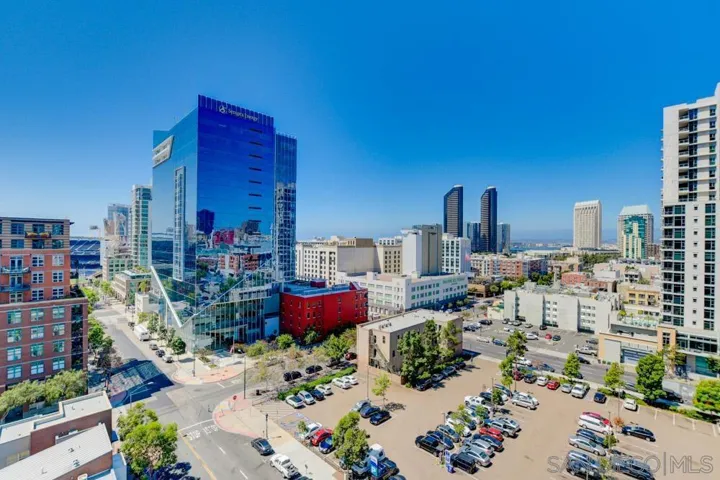 800 The Mark Ln 1109, San Diego, California 92101