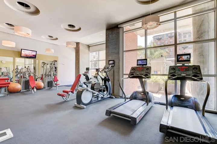 800 The Mark Ln 1109, San Diego, California 92101