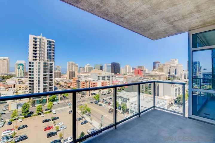800 The Mark Ln 1109, San Diego, California 92101