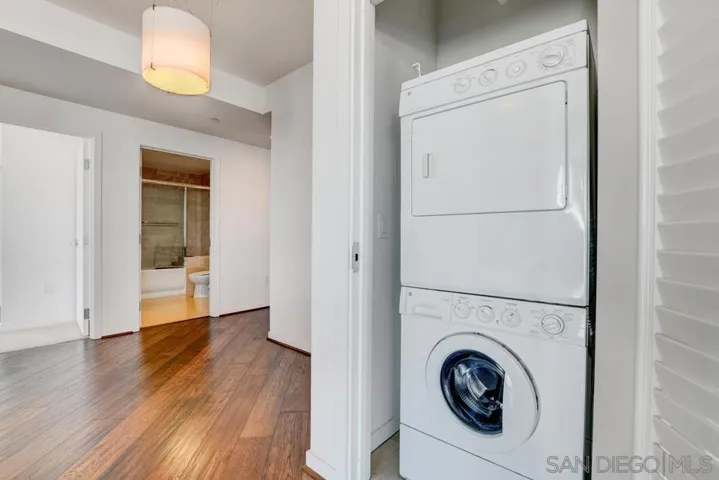 800 The Mark Ln 1109, San Diego, California 92101