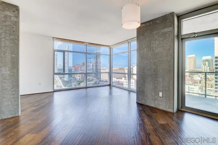 800 The Mark Ln 1109, San Diego, California 92101