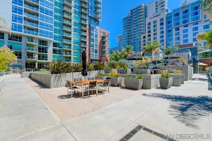 800 The Mark Ln 1109, San Diego, California 92101