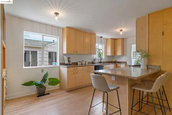 854 Pomona Ave, El Cerrito, California 94530