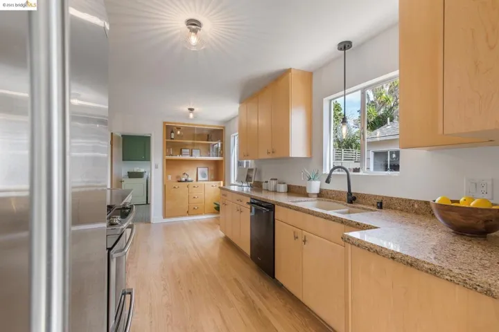 854 Pomona Ave, El Cerrito, California 94530