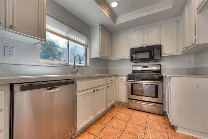 3640 Honey Glen Way, Ontario, California 91761