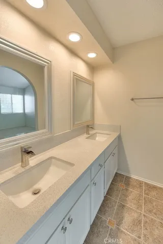 3640 Honey Glen Way, Ontario, California 91761