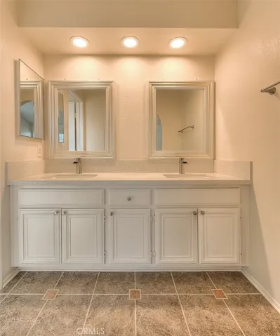 3640 Honey Glen Way, Ontario, California 91761