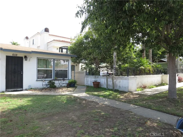 610 Delaware Street, Huntington Beach, California 92648