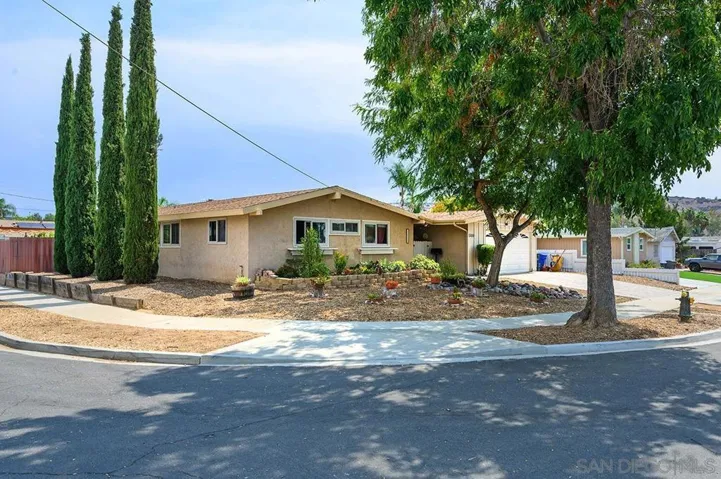 13055 Conley St, Poway, California 92064