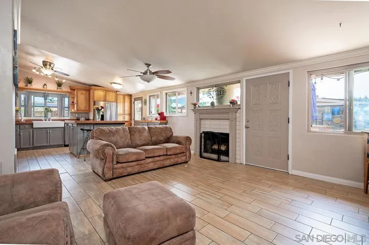 13055 Conley St, Poway, California 92064