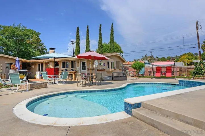 13055 Conley St, Poway, California 92064