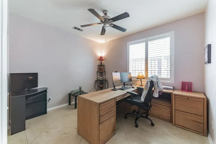 785 Suncup Circle, Hemet, California 92543